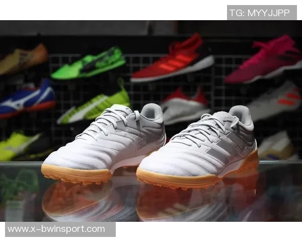 迪卡侬F700足球评测与购买指南适合各级别球员的最佳选择